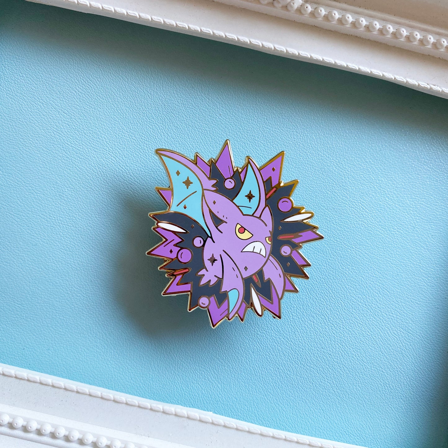 Crobat - Ace Trainer Pin